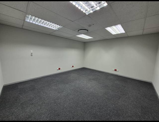 40M² OFFICE TO LET IN SANDTON CENTRAL